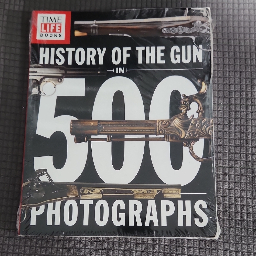 Black History of the Gun in 500 Photographs by
